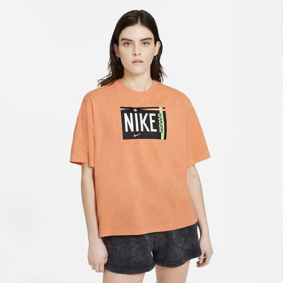 Nike Sportswear Wash Γυναικείο T-Shirt