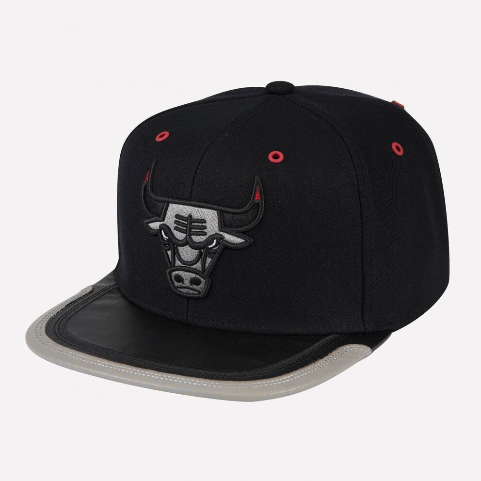 Mitchell & Ness Day 3 Snapback Chicago Bulls Men's Hat