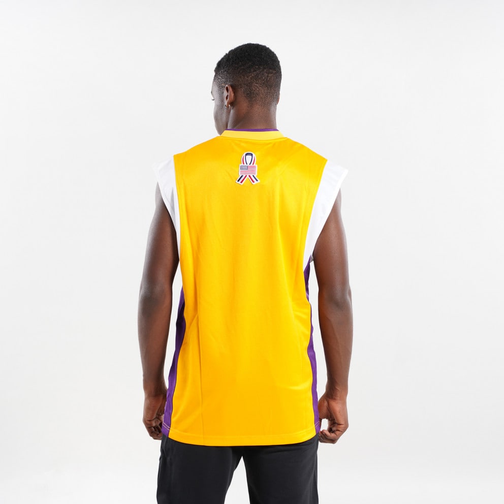 Camiseta Bape vs Mitchell & Ness Lakers - NBA CLASSICS