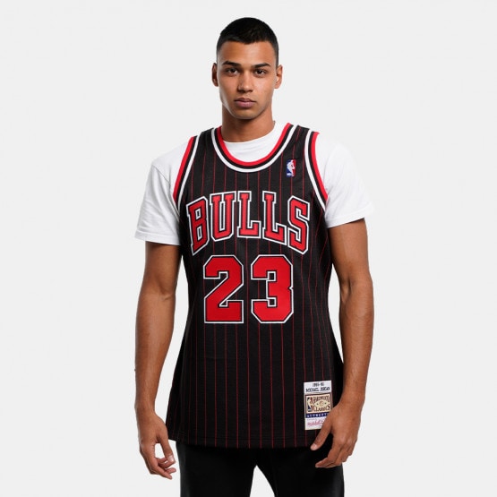 Mitchell & Ness Authentic Michael Jordan Chicago Bulls 1995-1996 Men's Jersey