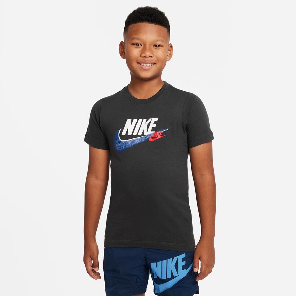 Nike Sportswear Standard Issue Kid's T-Shirt