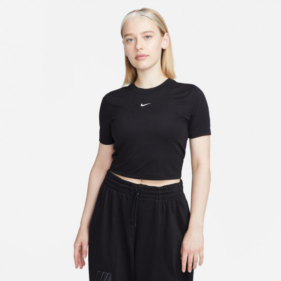 Nike Sportswear Essential Women's Cropped T-shirt