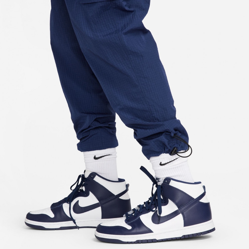 Nike Sportswear Repeat Lightweight Woven Men's Track Pants