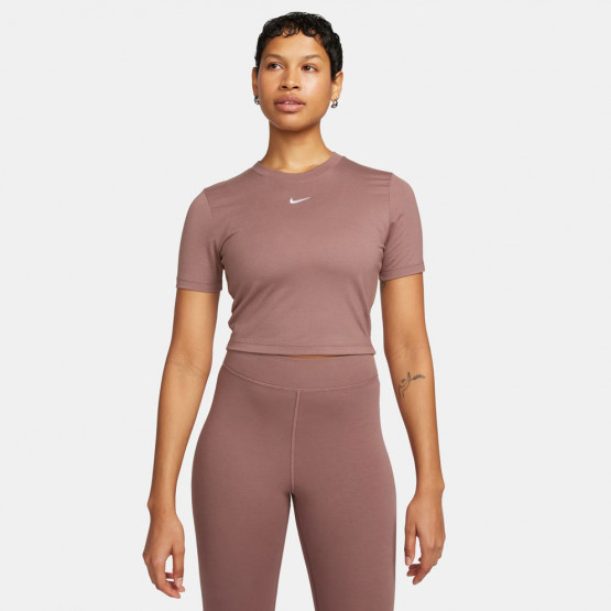 Nike Sportswear Essential Women's Cropped T-shirt